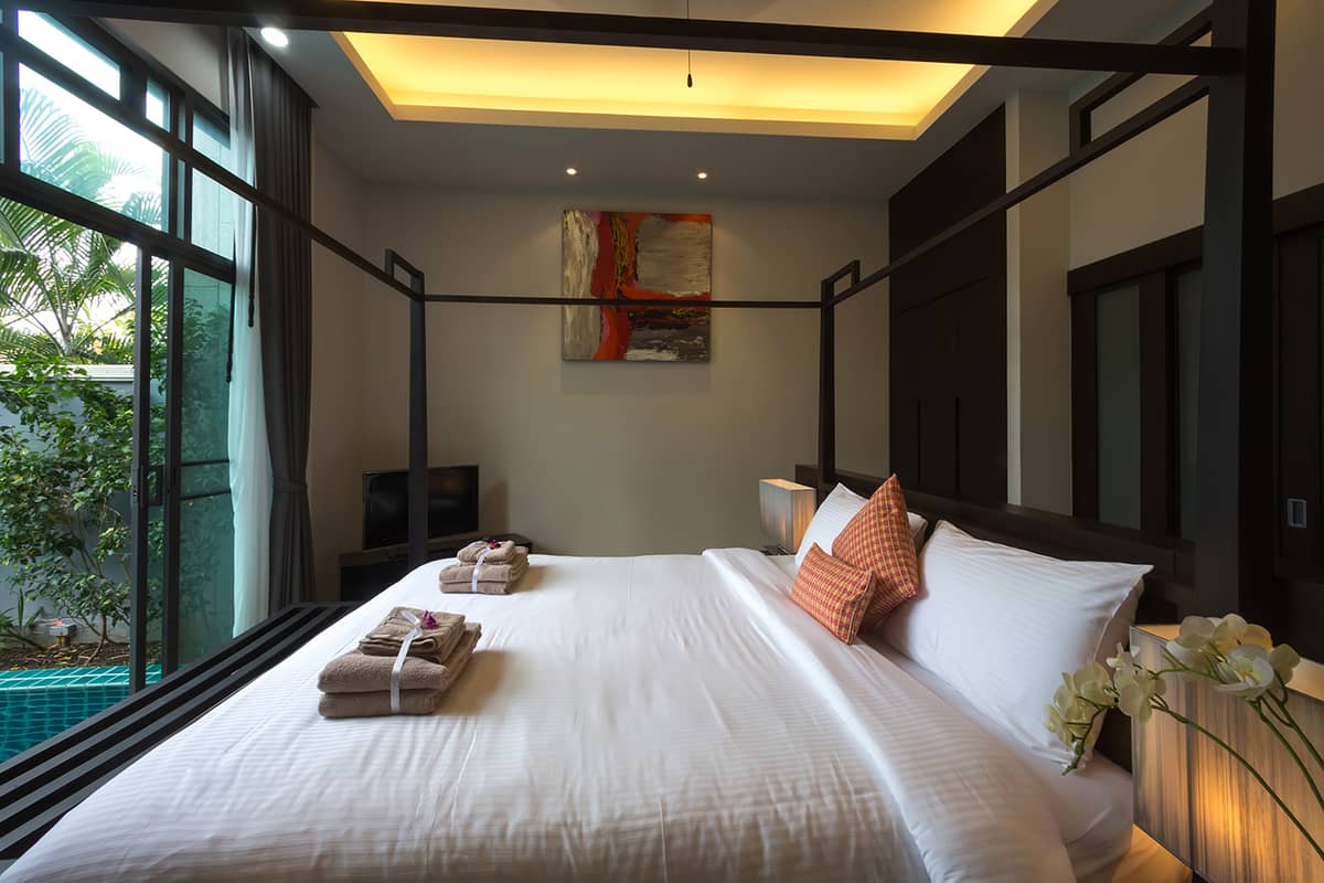 Rent villa Kokyang Epa, Thailand, Phuket, Nai Harn | Villacarte