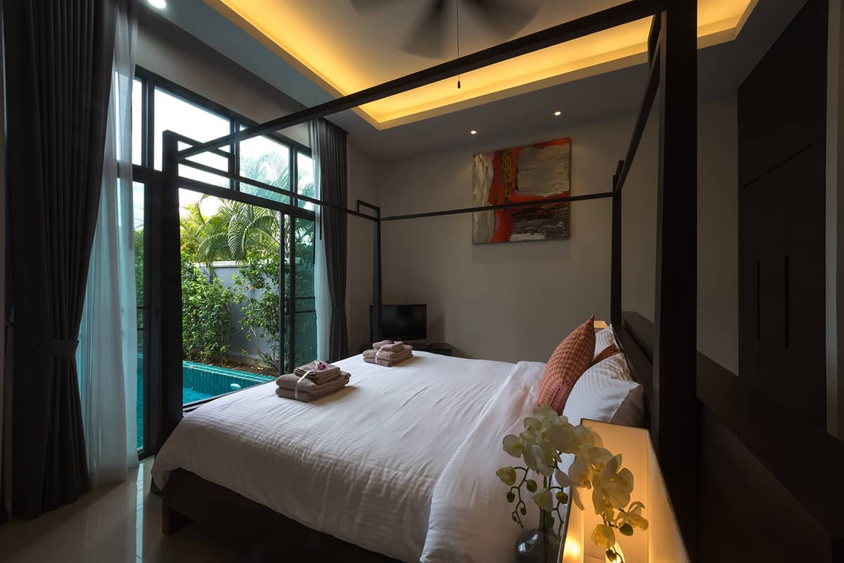 Rent villa Kokyang Epa, Thailand, Phuket, Nai Harn | Villacarte