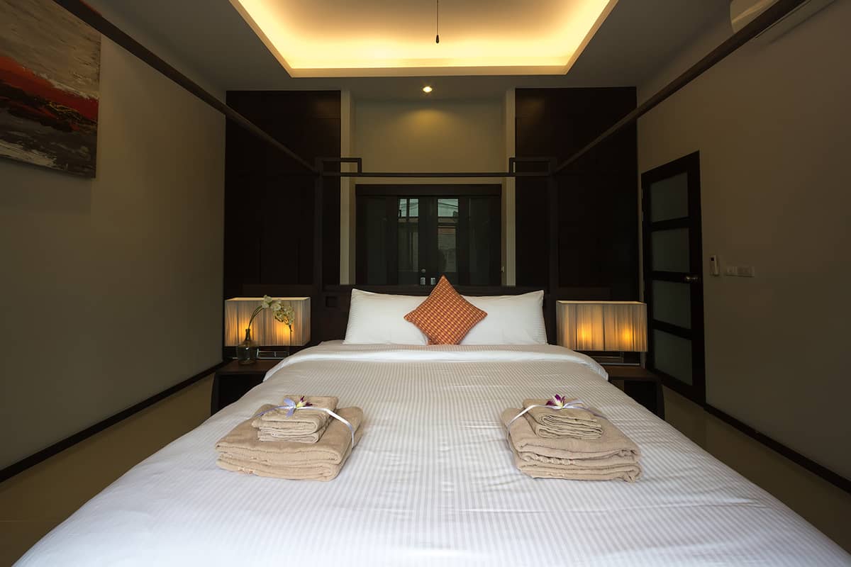 Rent villa Kokyang Epa, Thailand, Phuket, Nai Harn | Villacarte
