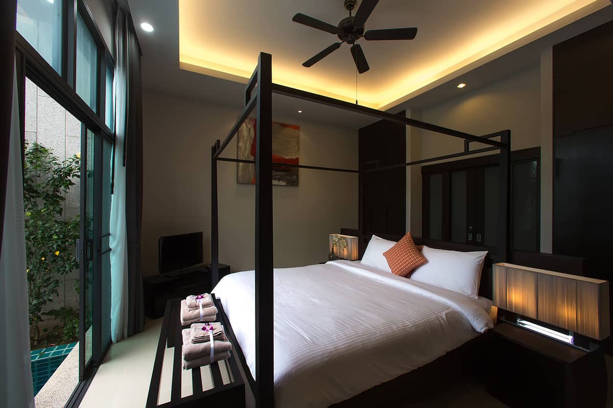 Rent villa Kokyang Epa, Thailand, Phuket, Nai Harn | Villacarte