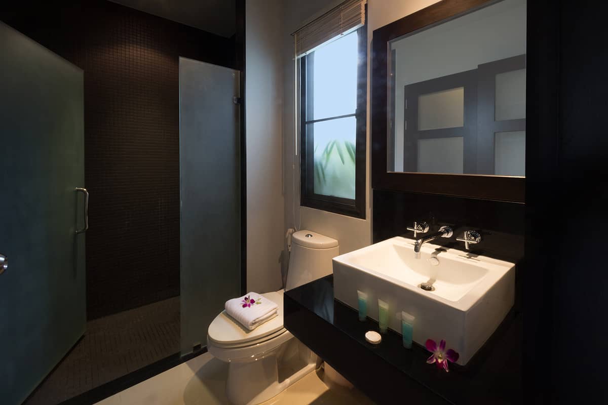 Rent villa Kokyang Epa, Thailand, Phuket, Nai Harn | Villacarte