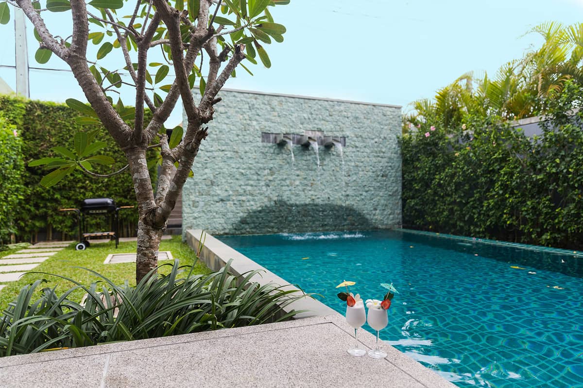 Rent villa Kokyang Epa, Thailand, Phuket, Nai Harn | Villacarte