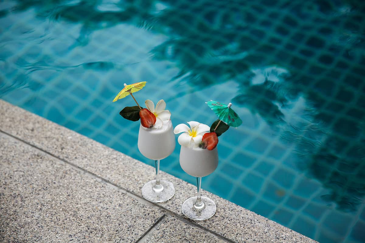 Rent villa Kokyang Epa, Thailand, Phuket, Nai Harn | Villacarte