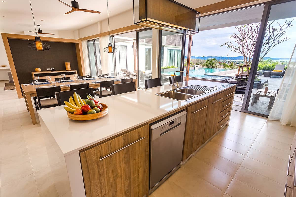 Rent villa Casa Bay Villas Seaview, Thailand, Phuket, Rawai | Villacarte