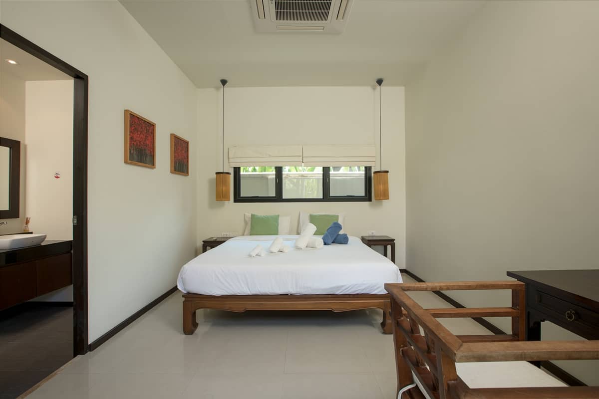 Rent villa Kokyang Atarata, Thailand, Phuket, Nai Harn | Villacarte
