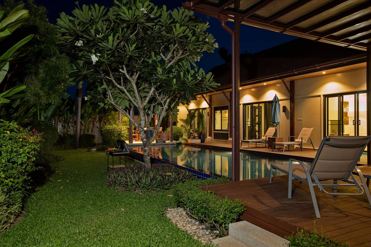 Rent villa Kokyang Atarata, Thailand, Phuket, Nai Harn | Villacarte