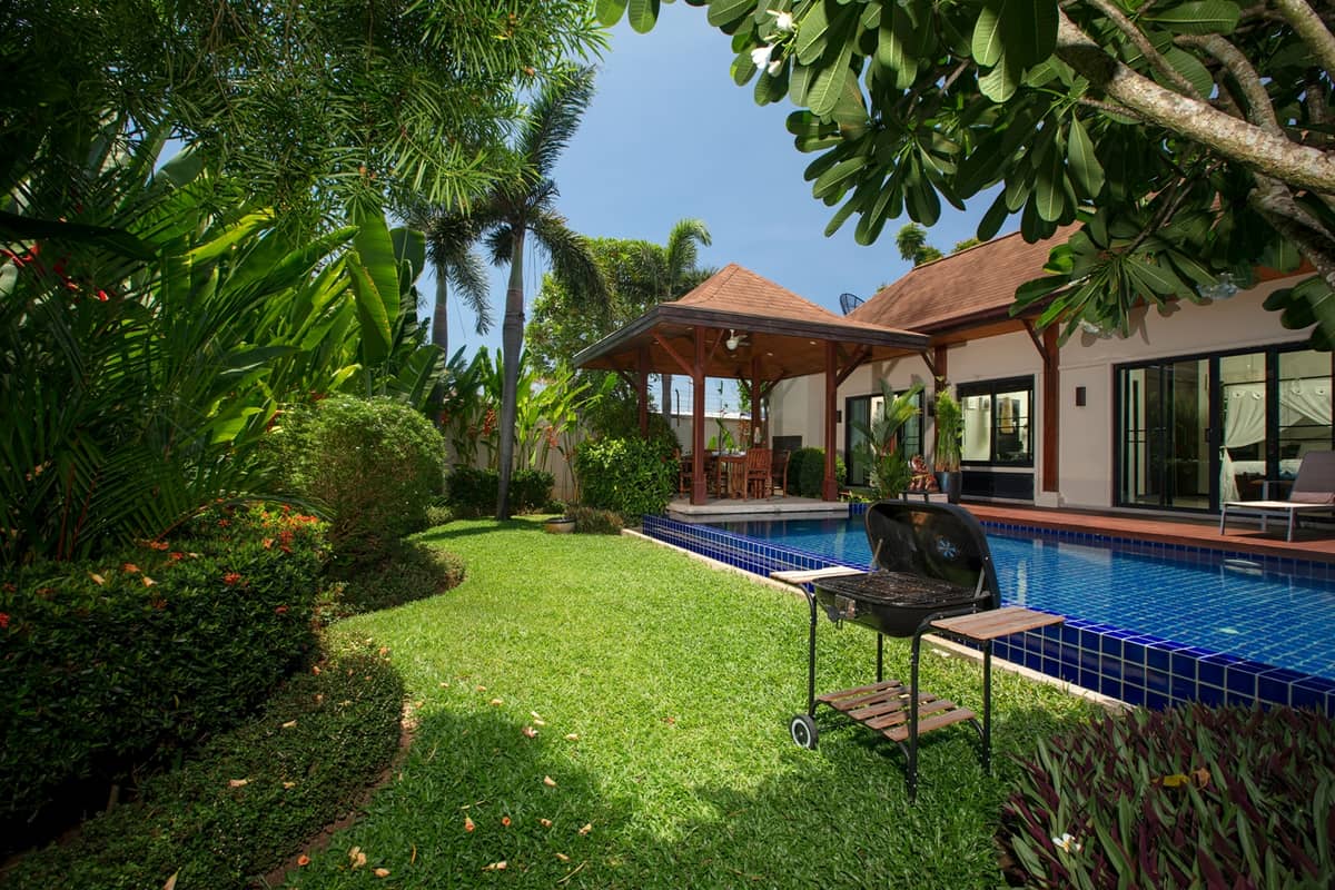 Rent villa Kokyang Atarata, Thailand, Phuket, Nai Harn | Villacarte