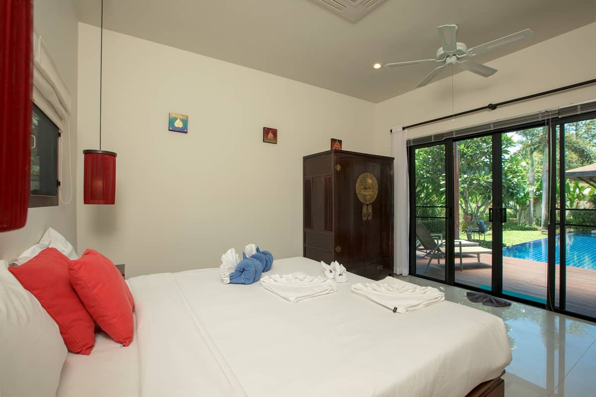 Rent villa Kokyang Atarata, Thailand, Phuket, Nai Harn | Villacarte