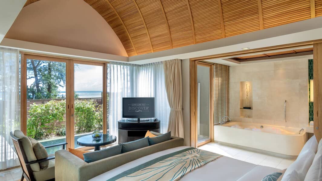 Аренда виллы Oceanfront Pool Villa SHA plus, Таиланд, Пхукет, Май Као | Villacarte