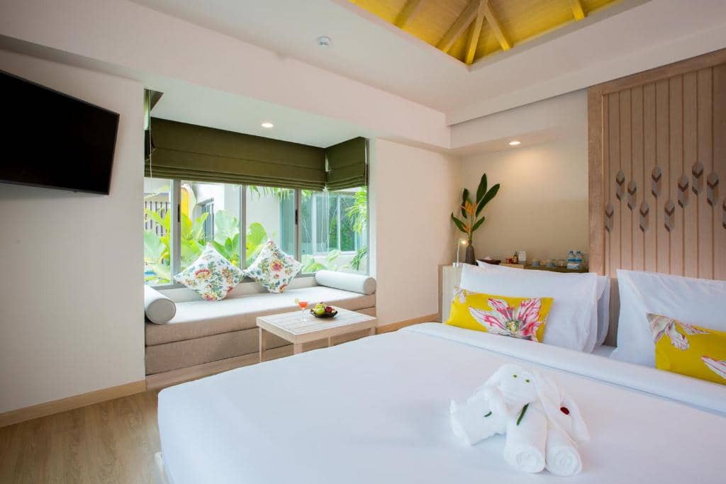 Rent villa Sea Pearl Private Pool Access, Thailand, Phuket, Karon | Villacarte