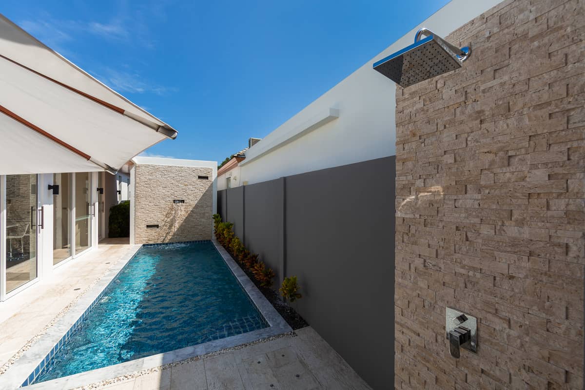 Продажа недвижимости The Signature Villas, Таиланд, Пхукет, Най Харн | Villacarte