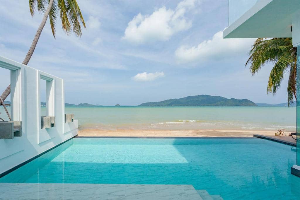 Аренда виллы Beachfront Infinity Pool, Таиланд, Пхукет, Чалонг | Villacarte