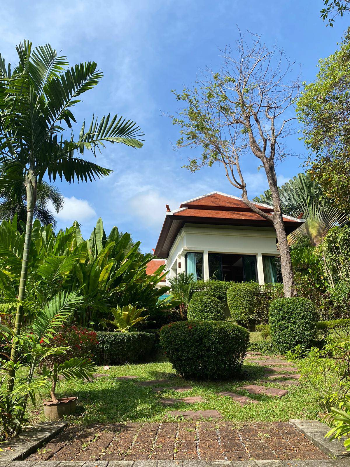 Rent villa Baan - Bua, Thailand, Phuket, Nai Harn | Villacarte