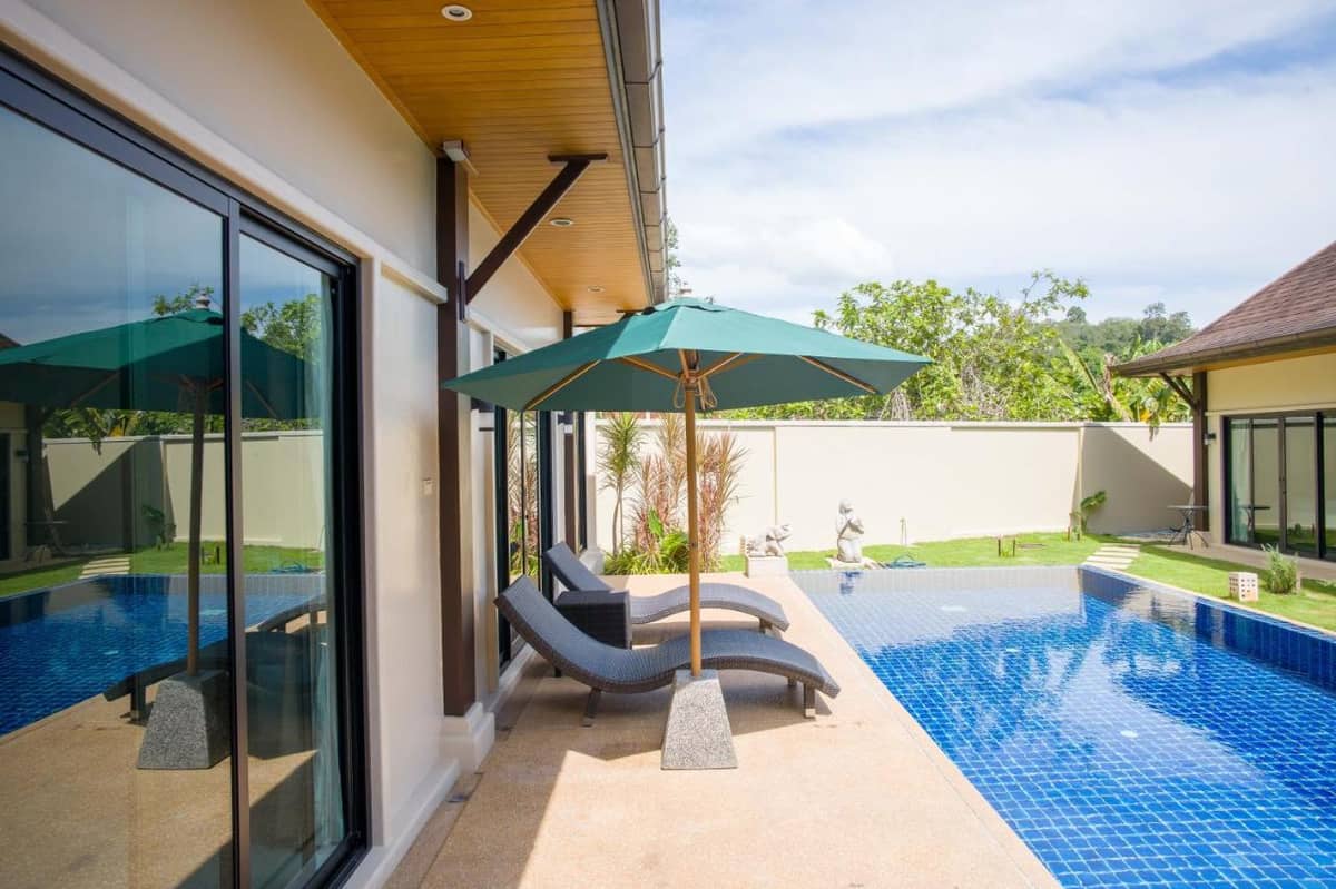 Rent villa Queen and Cocktail Palm, Thailand, Phuket, Nai Harn | Villacarte