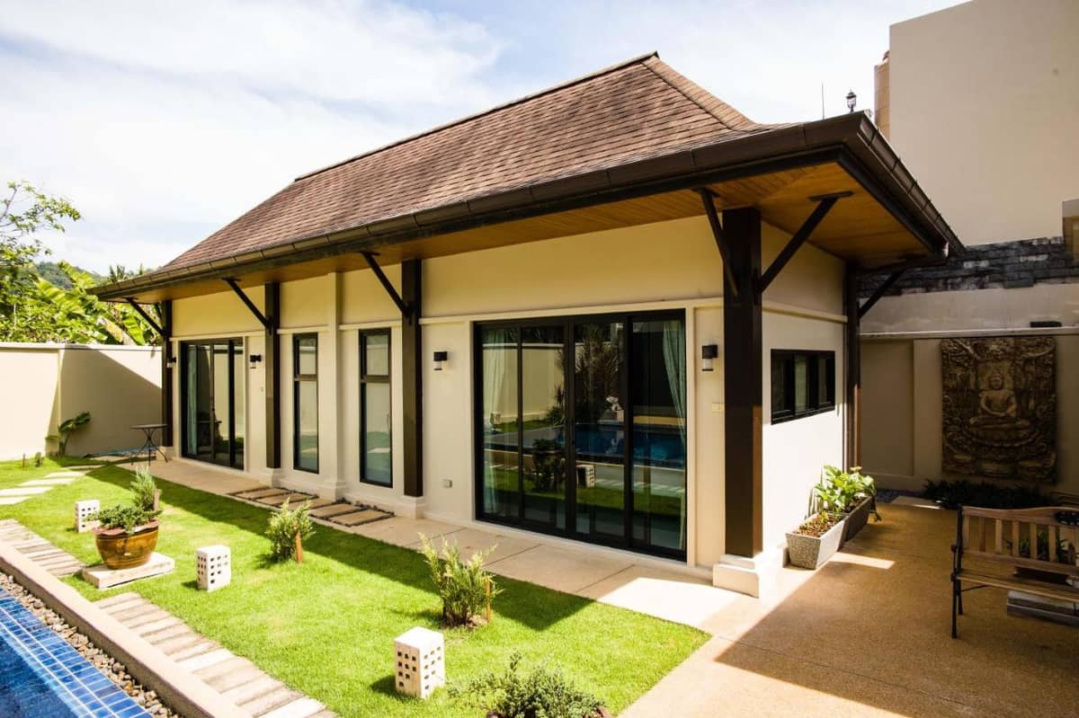 Rent villa Queen and Cocktail Palm, Thailand, Phuket, Nai Harn | Villacarte