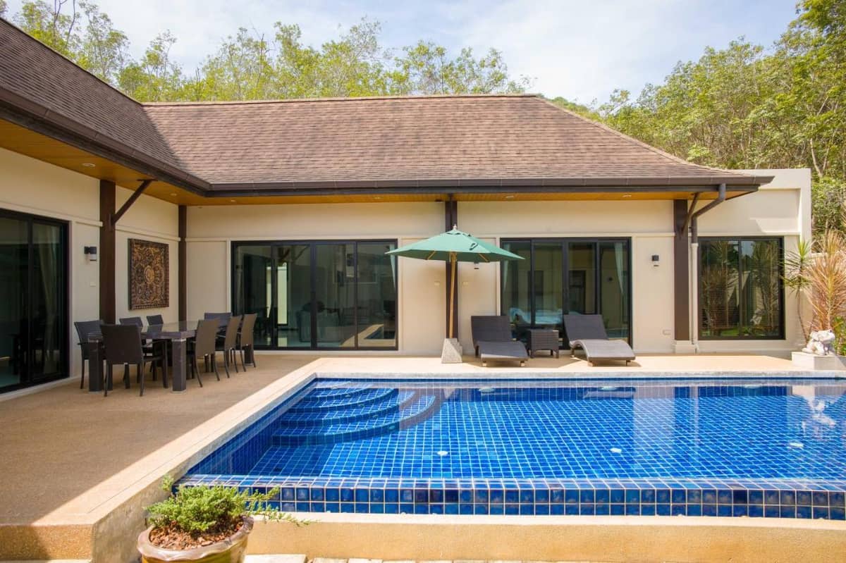 Rent villa Queen and Cocktail Palm, Thailand, Phuket, Nai Harn | Villacarte