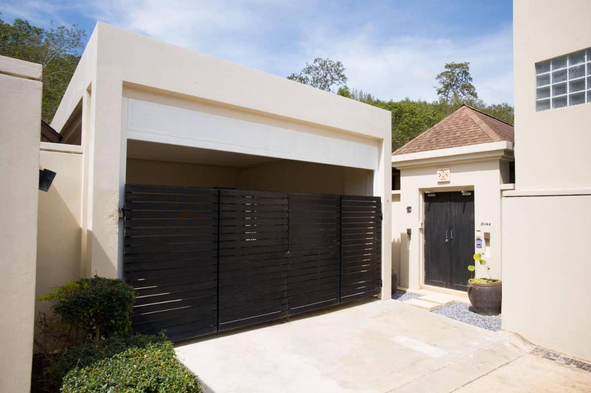 Rent villa Queen and Cocktail Palm, Thailand, Phuket, Nai Harn | Villacarte