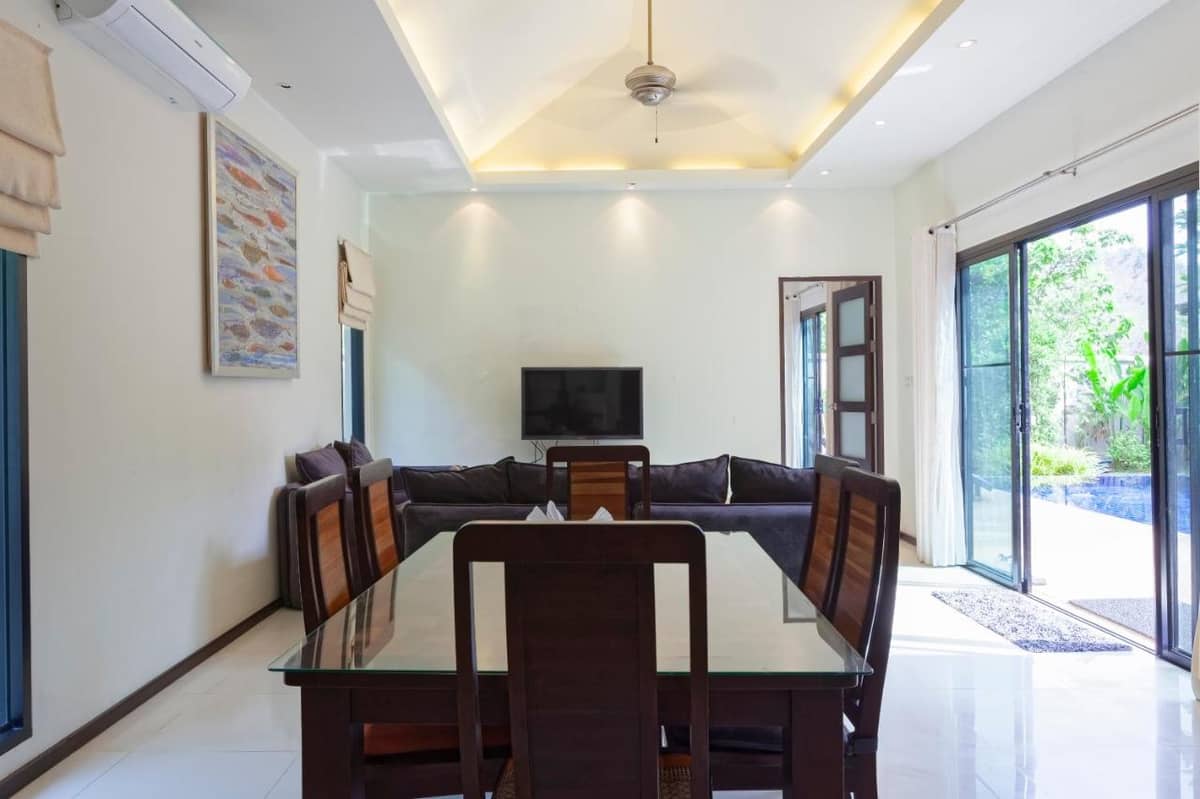 Rent villa Queen and Cocktail Palm, Thailand, Phuket, Nai Harn | Villacarte