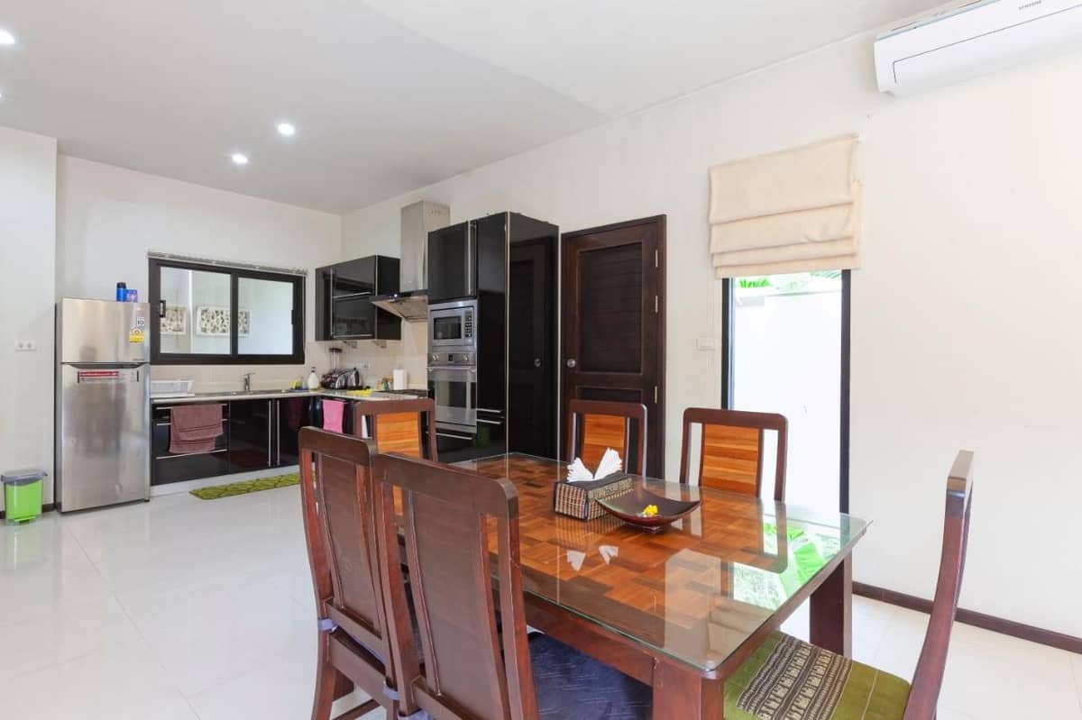 Rent villa Queen and Cocktail Palm, Thailand, Phuket, Nai Harn | Villacarte