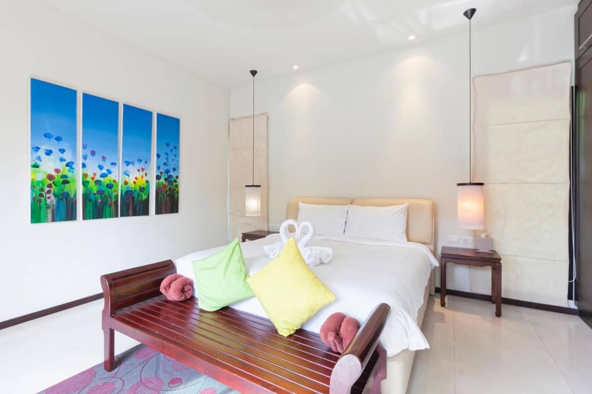 Rent villa Queen and Cocktail Palm, Thailand, Phuket, Nai Harn | Villacarte