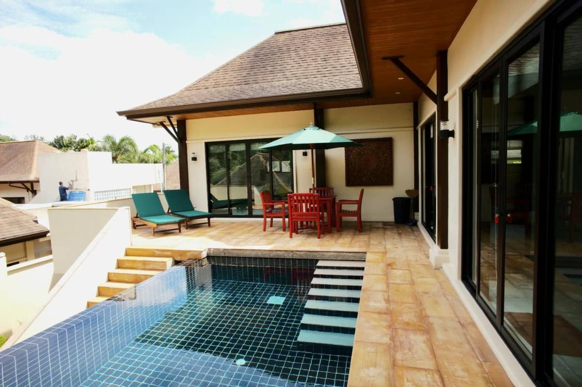 Rent villa Queen and Cocktail Palm, Thailand, Phuket, Nai Harn | Villacarte
