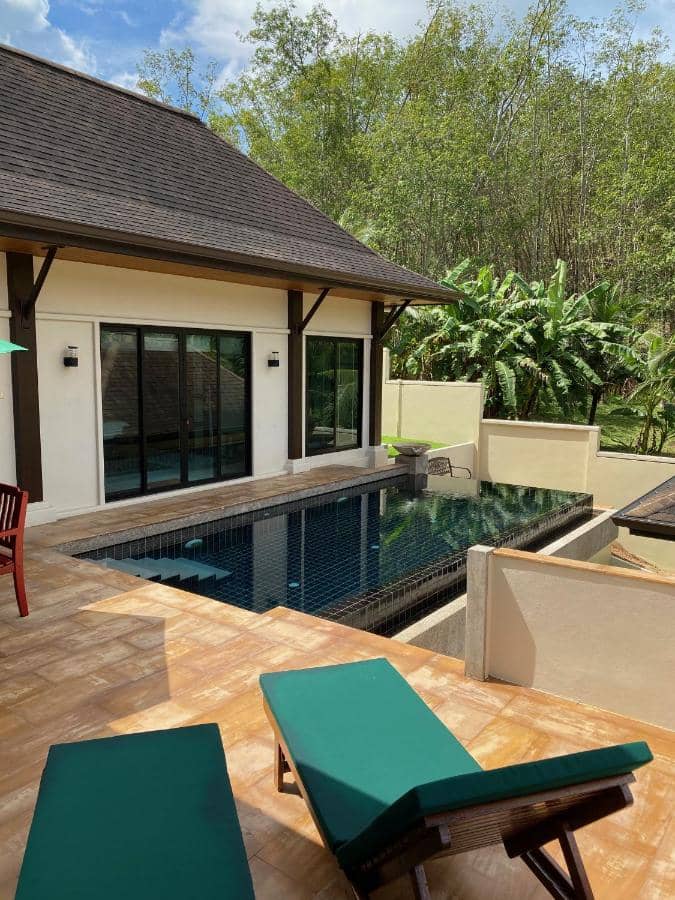 Rent villa Queen and Cocktail Palm, Thailand, Phuket, Nai Harn | Villacarte