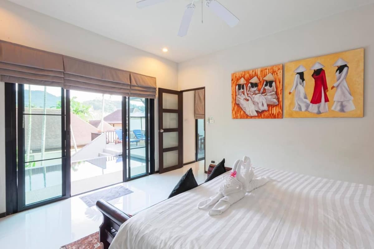 Rent villa Queen and Cocktail Palm, Thailand, Phuket, Nai Harn | Villacarte