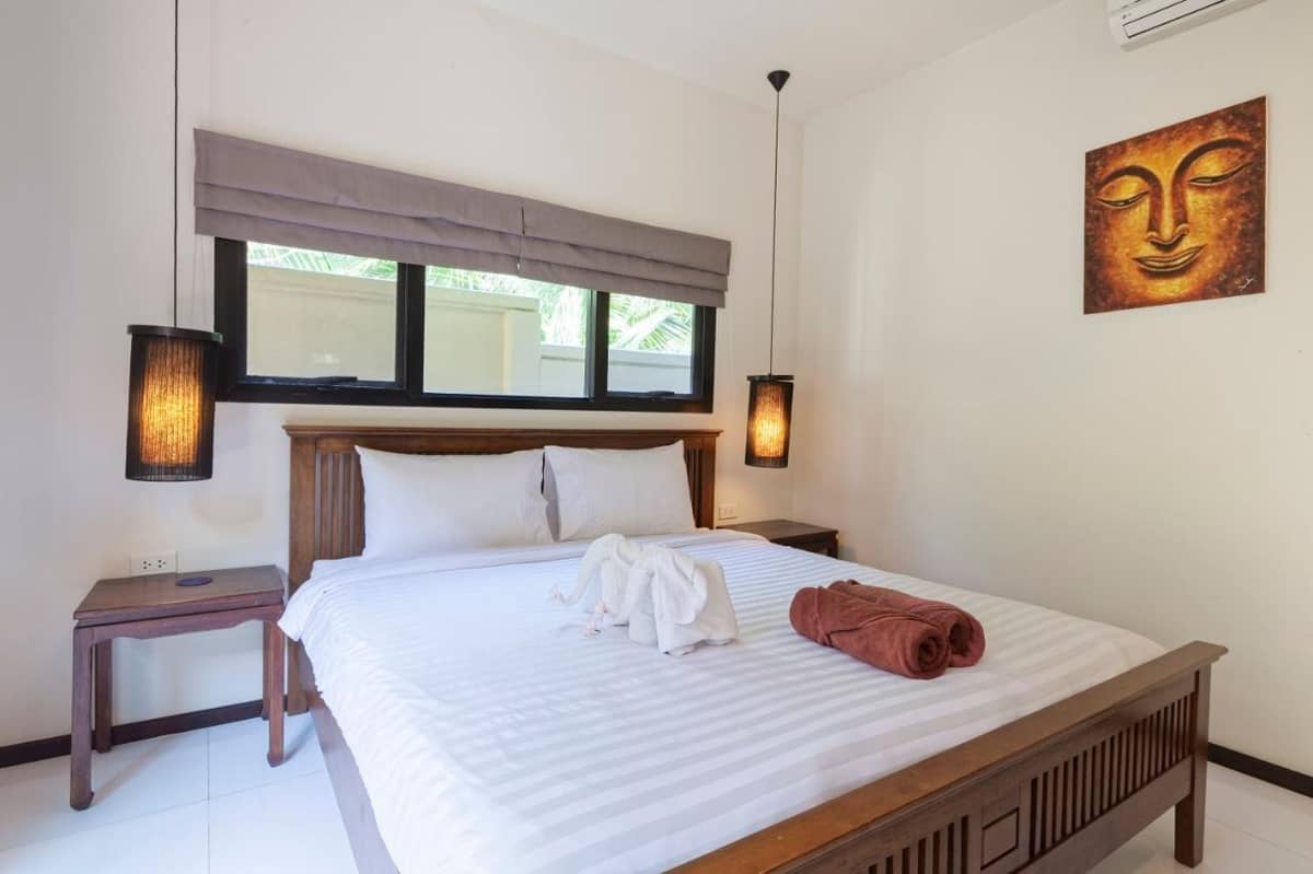 Rent villa Queen and Cocktail Palm, Thailand, Phuket, Nai Harn | Villacarte