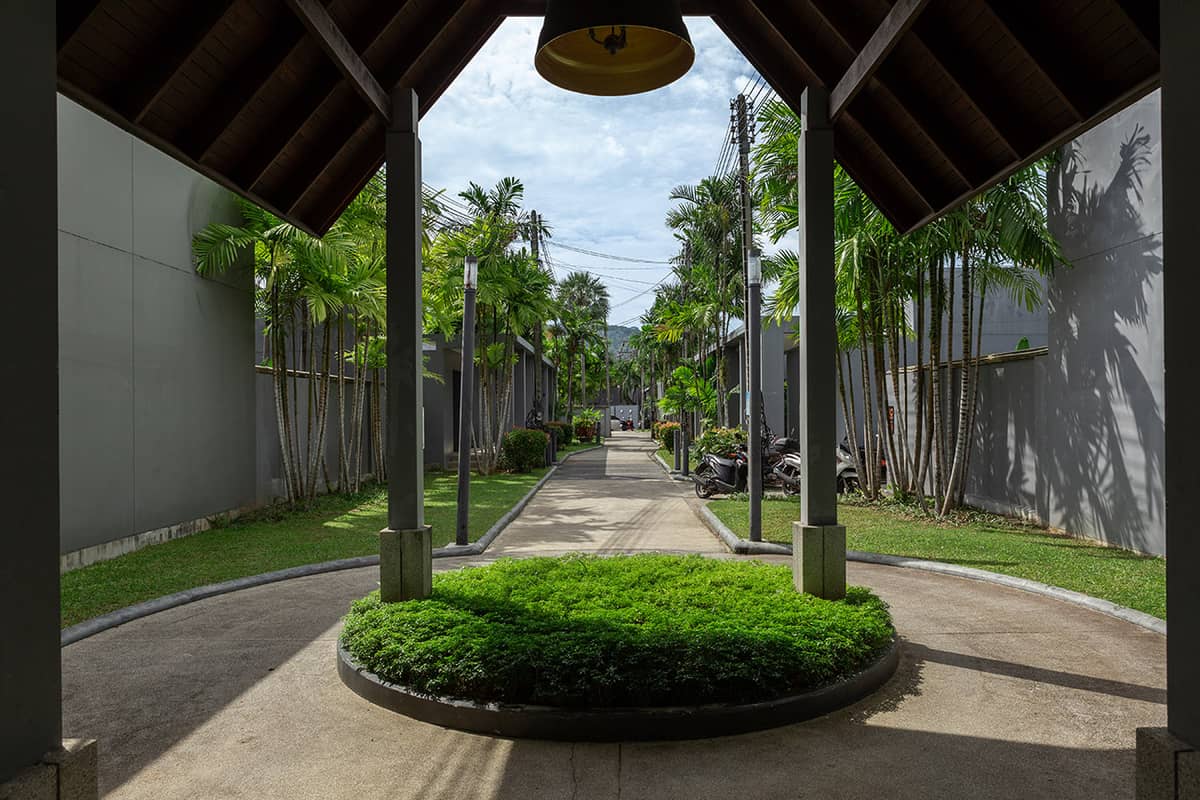Rent villa Onyx Basu, Thailand, Phuket, Nai Harn | Villacarte
