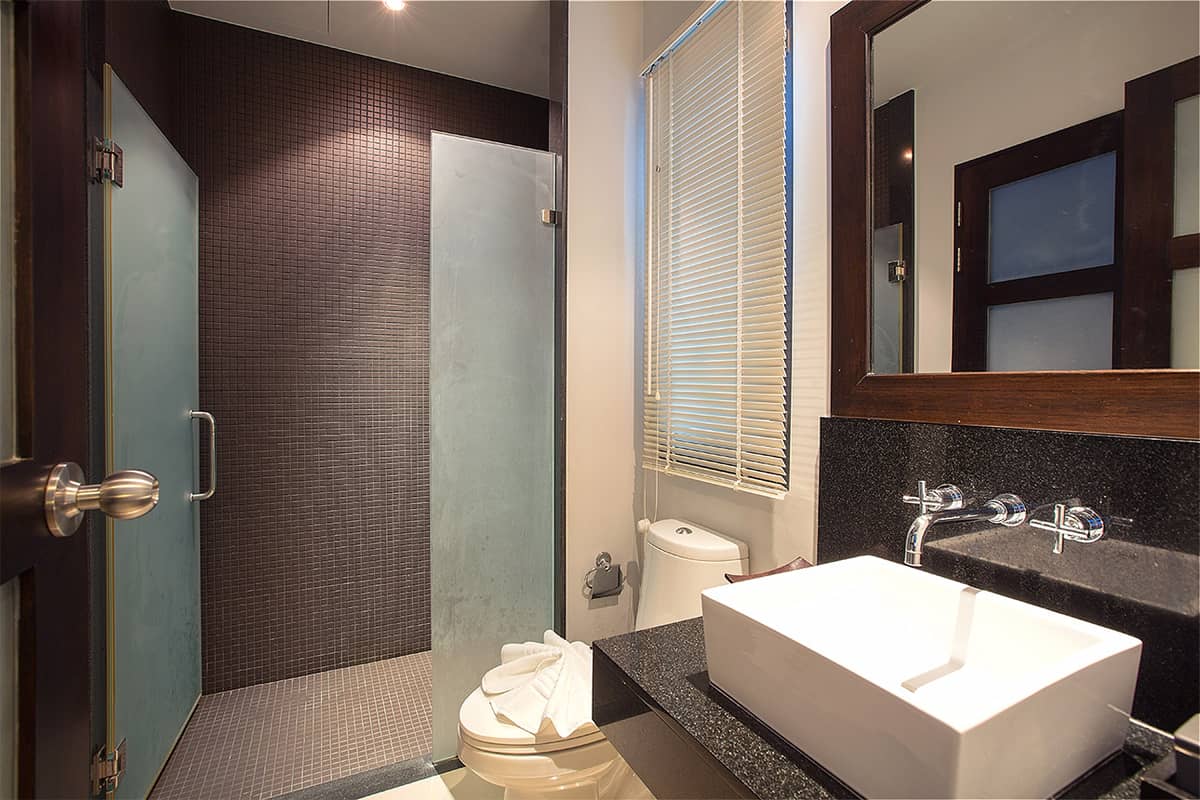 Rent villa Onyx Basu, Thailand, Phuket, Nai Harn | Villacarte