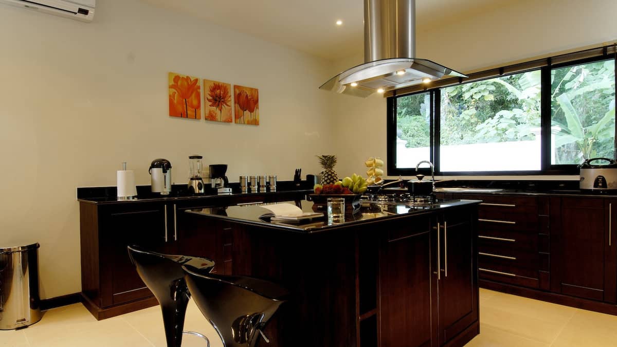 Rent villa Sunstone, Thailand, Phuket, Nai Harn | Villacarte