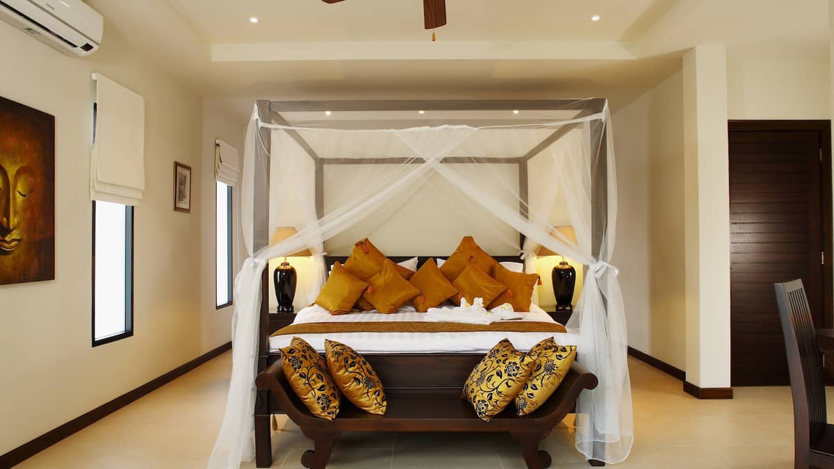 Rent villa Sunstone, Thailand, Phuket, Nai Harn | Villacarte