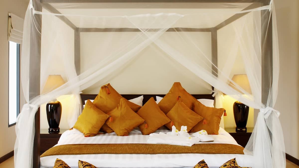 Rent villa Sunstone, Thailand, Phuket, Nai Harn | Villacarte
