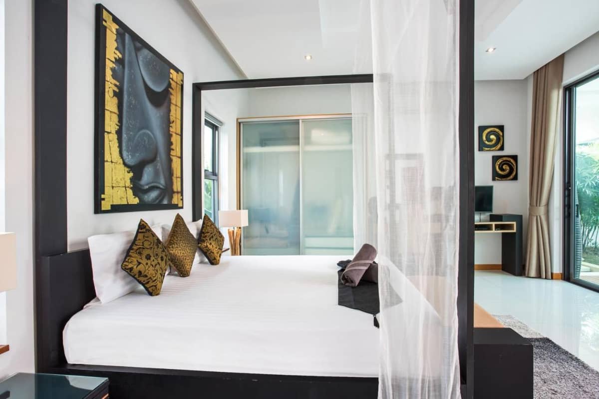 Rent villa Baannaraya Villa Talosy, Thailand, Phuket, Nai Harn | Villacarte