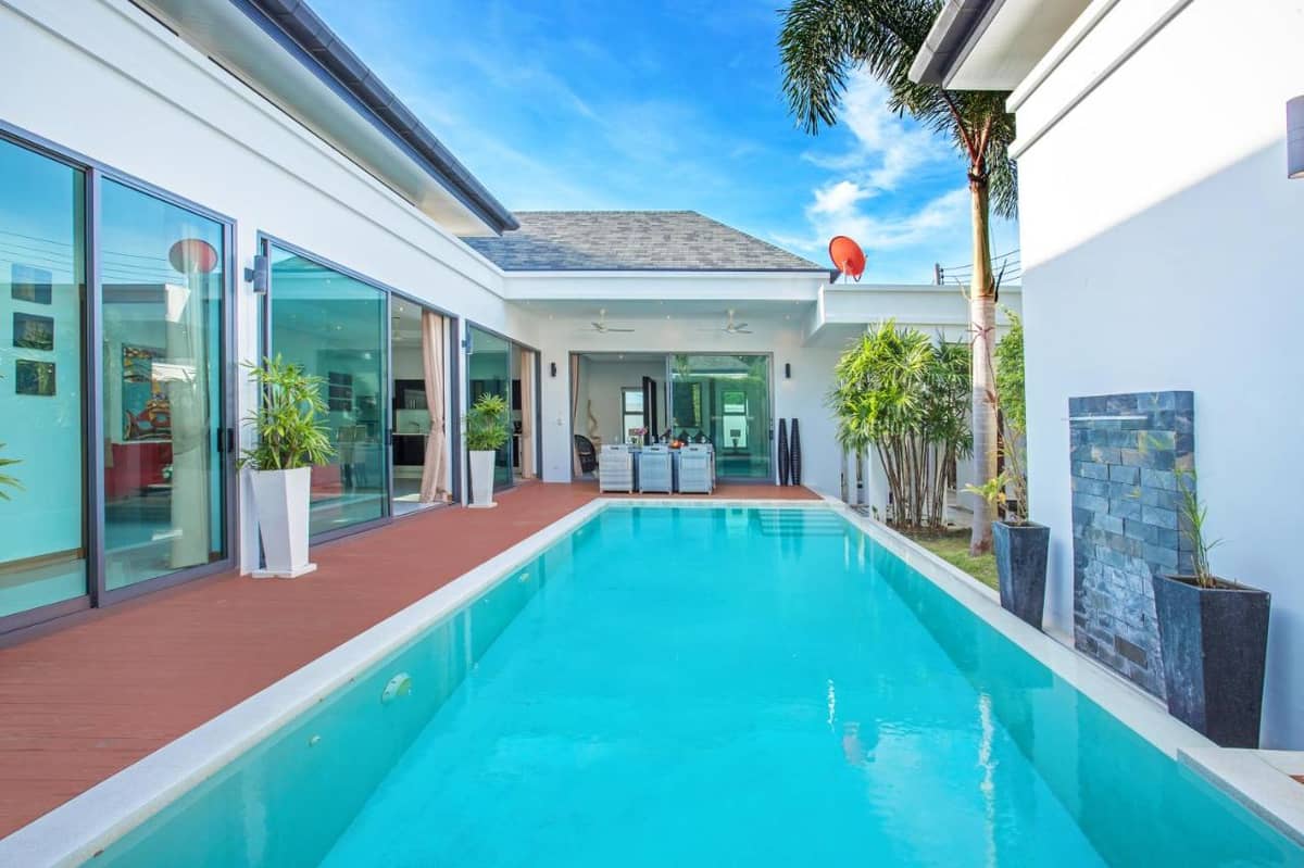 Rent villa Baannaraya Villa Talosy, Thailand, Phuket, Nai Harn | Villacarte