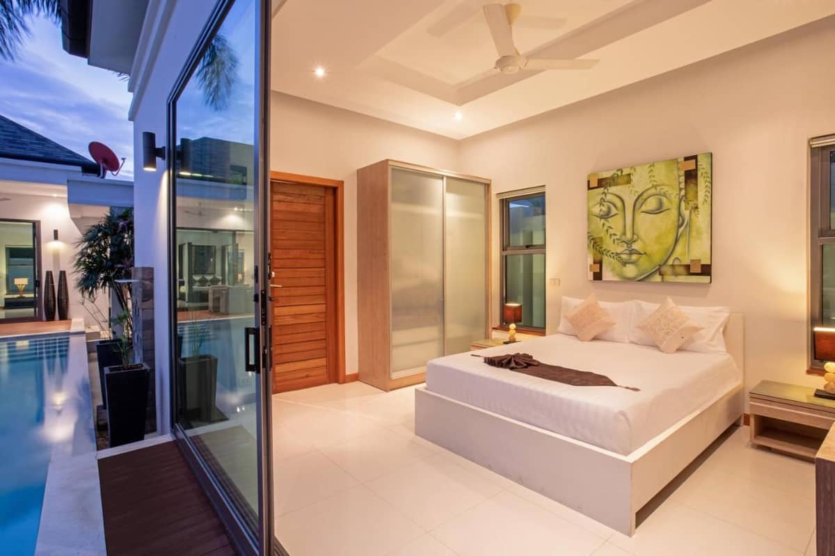 Rent villa Baannaraya Villa Talosy, Thailand, Phuket, Nai Harn | Villacarte