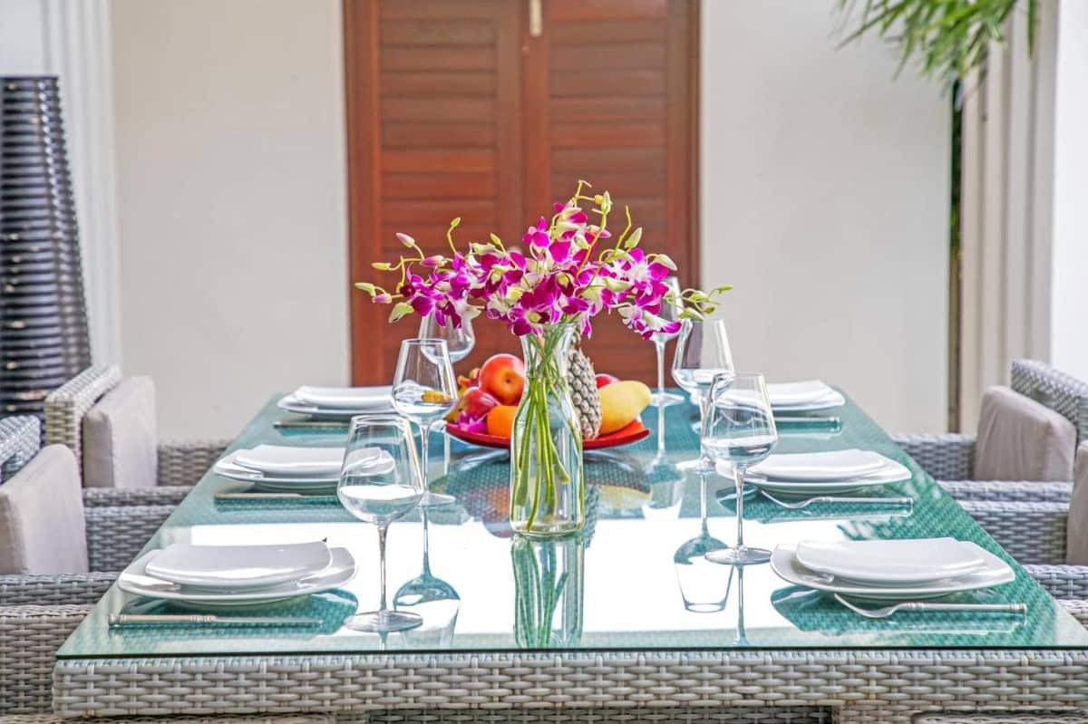 Rent villa Baannaraya Villa Talosy, Thailand, Phuket, Nai Harn | Villacarte