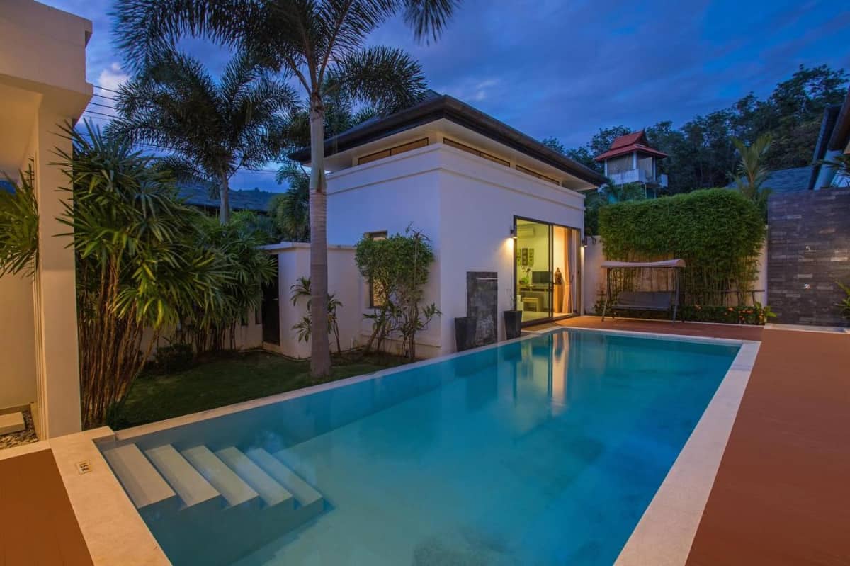 Rent villa Baannaraya Villa Talosy, Thailand, Phuket, Nai Harn | Villacarte