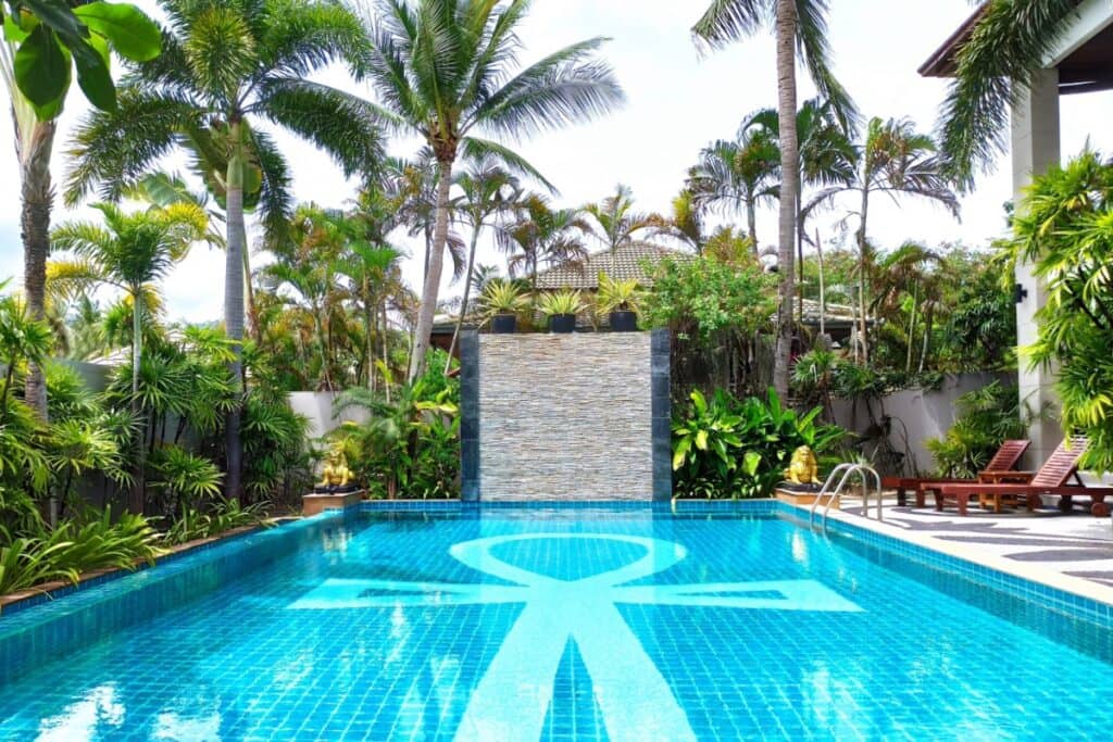 Hotel for Sale Baan Luxor Villas, Thailand, Samui, Chaweng | Villacarte