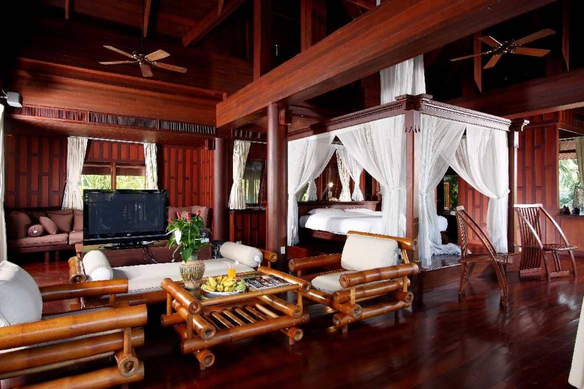 Rent villa Nakawana, Thailand, Phuket, Kamala | Villacarte