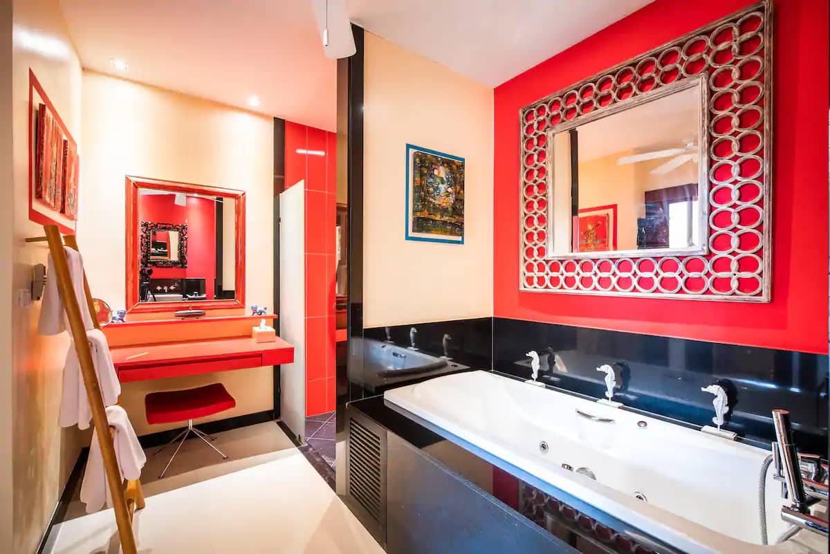 Продажа недвижимости Saiyuan Estate Oriental Style, Таиланд, Пхукет, Най Харн | Villacarte