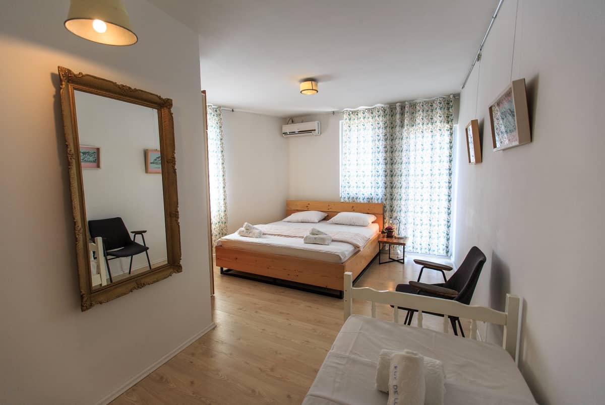 head.service.hotel.title
