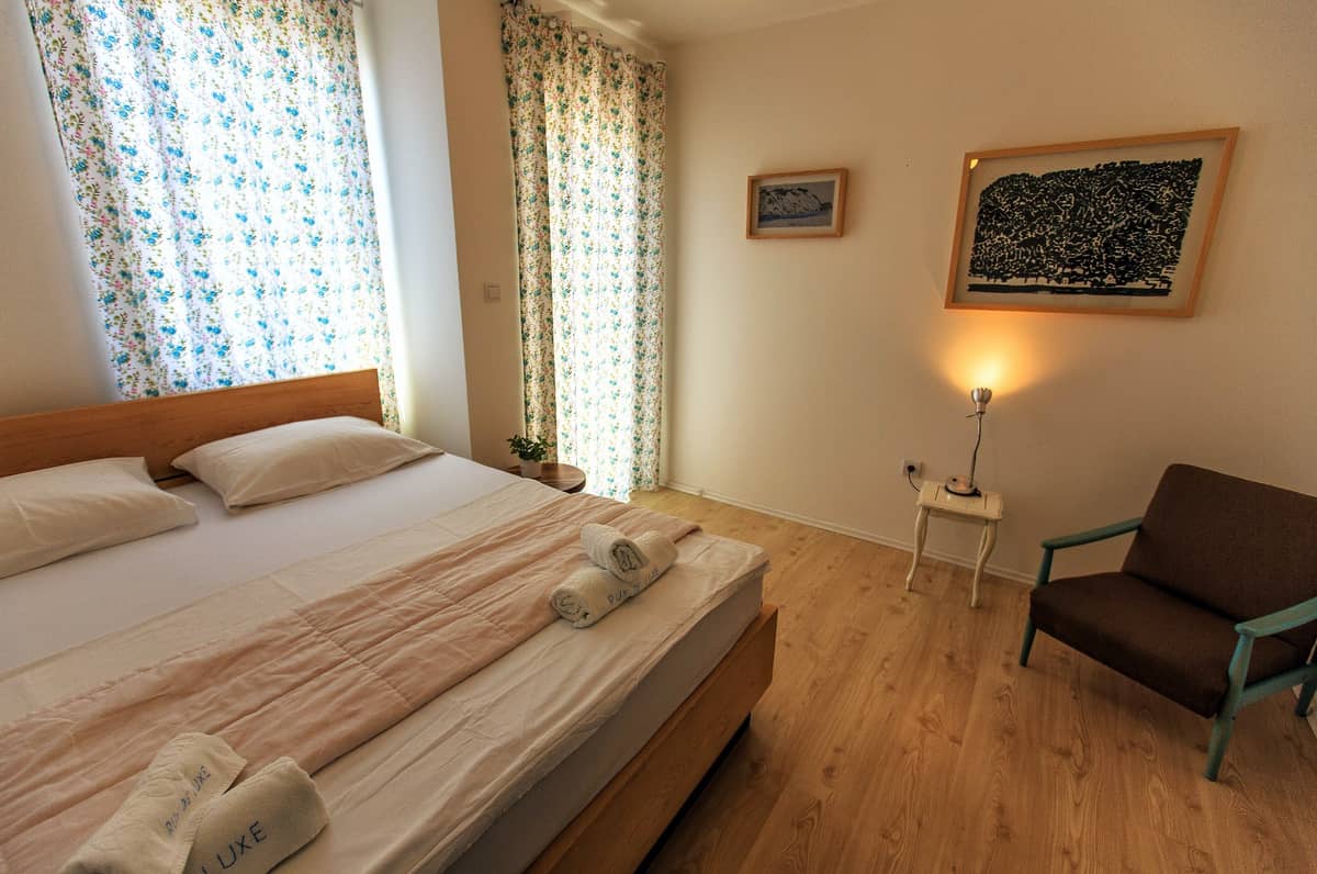 head.service.hotel.title