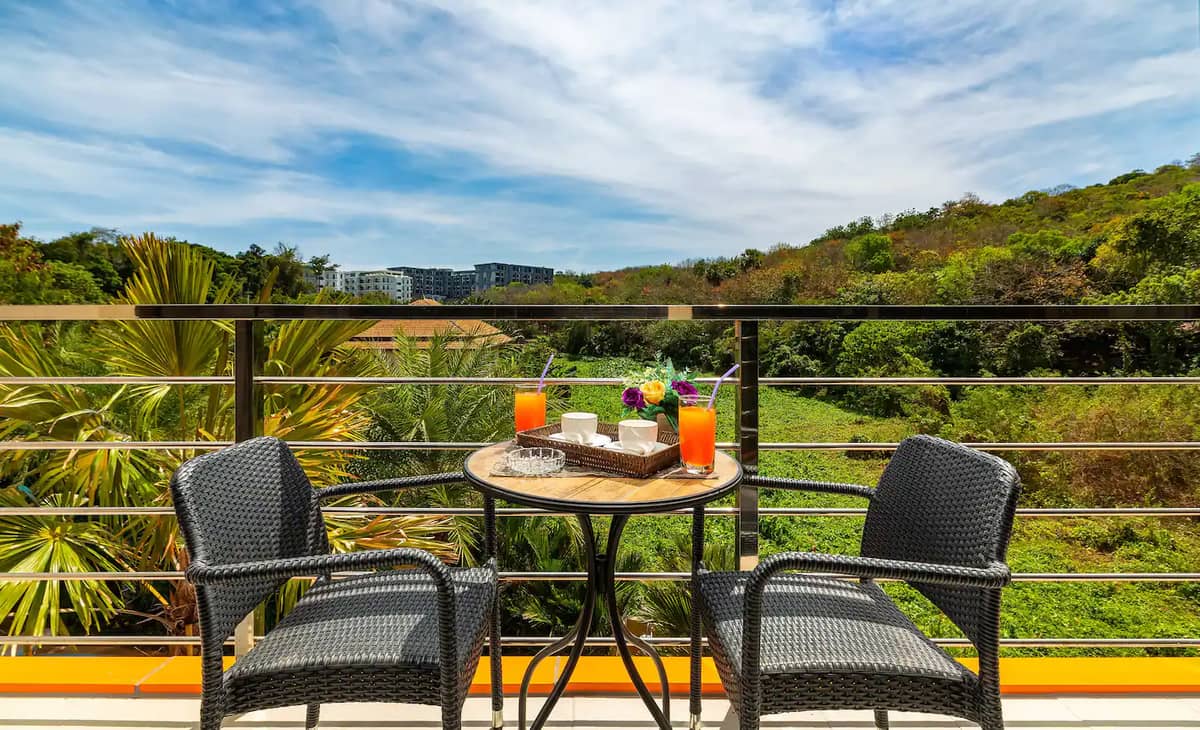 Property for Sale Pearl Condominium, Thailand, Phuket, Nai Harn | Villacarte