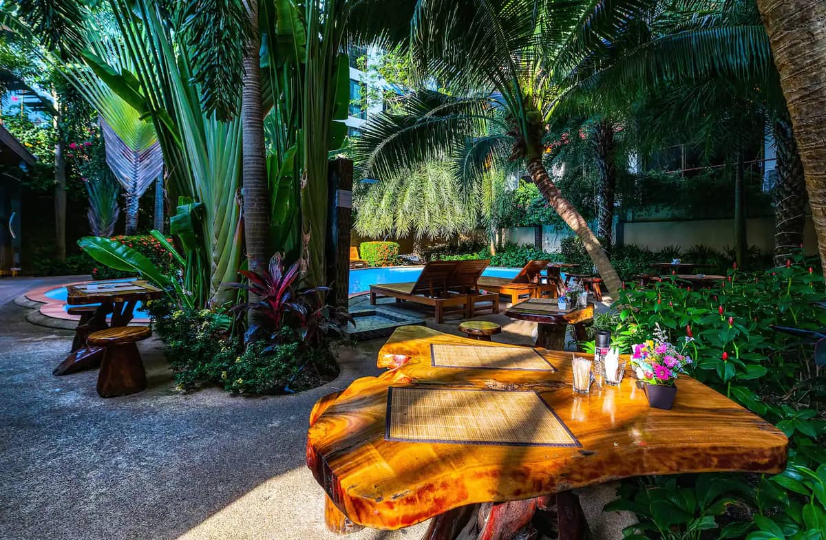 Property for Sale Pearl Condominium, Thailand, Phuket, Nai Harn | Villacarte