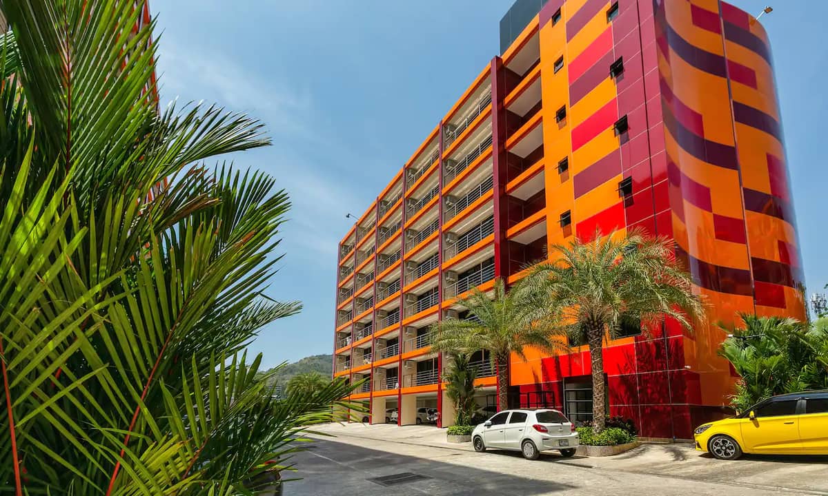Property for Sale Pearl Condominium, Thailand, Phuket, Nai Harn | Villacarte