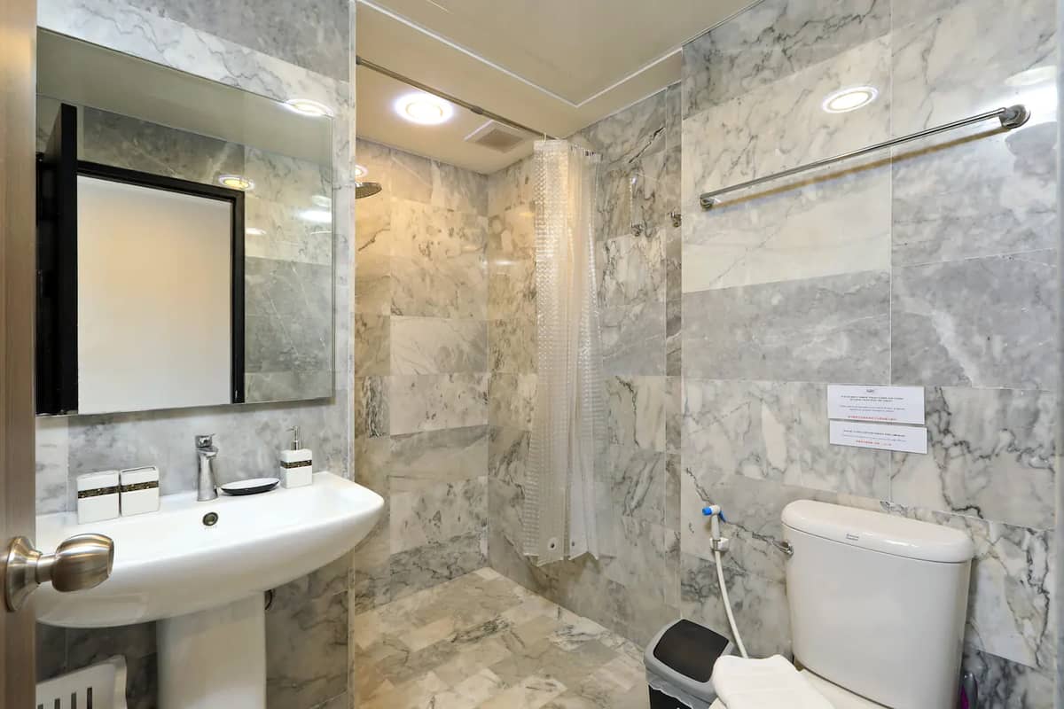 Rent apartments sandra, Thailand, Phuket, Nai Harn | Villacarte