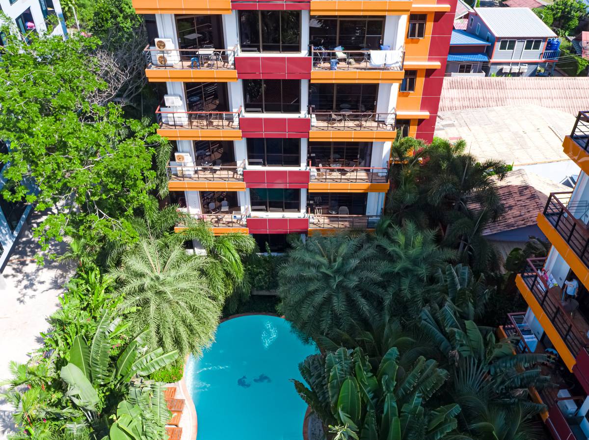 Продажа недвижимости Nai Harn Condominium Phuket (NBC), Таиланд, Пхукет, Най Харн | Villacarte