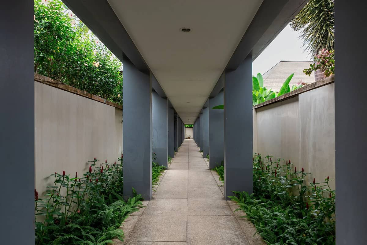 Rent villa Kokyang Haeata, Thailand, Phuket, Nai Harn | Villacarte