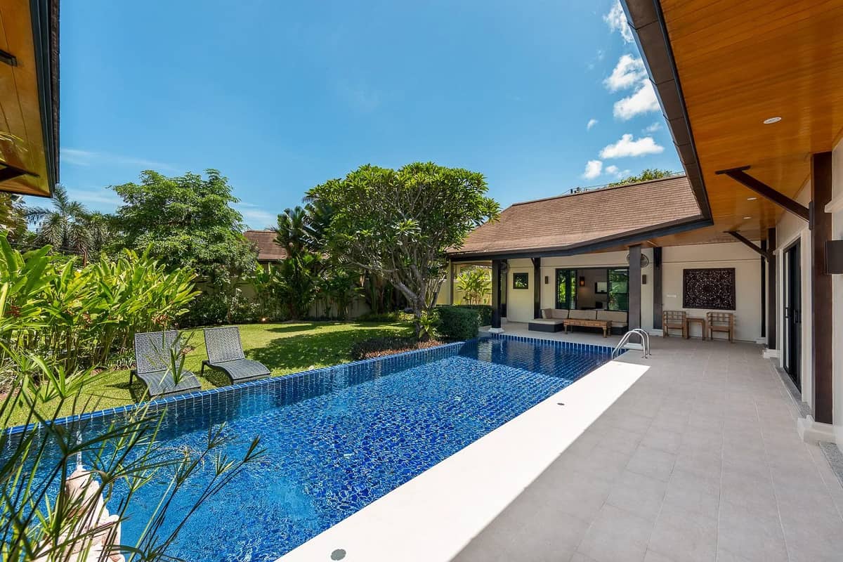 Rent villa Kokyang Haeata, Thailand, Phuket, Nai Harn | Villacarte